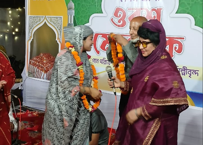 সাভারের হেমায়েতপুরে হযরত খলিল সাহেব (রহ.)-এর ওরস মাহফিল অনুষ্ঠিত হয়েছে। ধর্মপ্রাণ মুসল্লিদের উপস্থিতিতে দোয়া, জিকির ও মিলাদ অনুষ্ঠিত হয়।